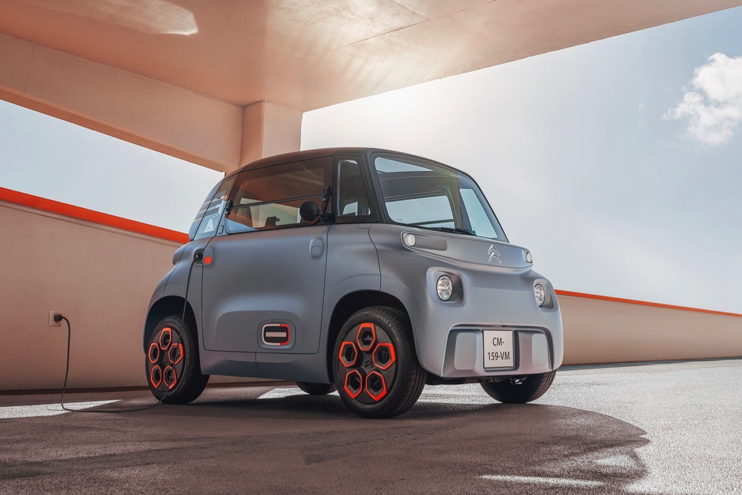 Xe ô tô điện Citroën Ami có kích thước nhỏ xíu với thiết kế đối xứng