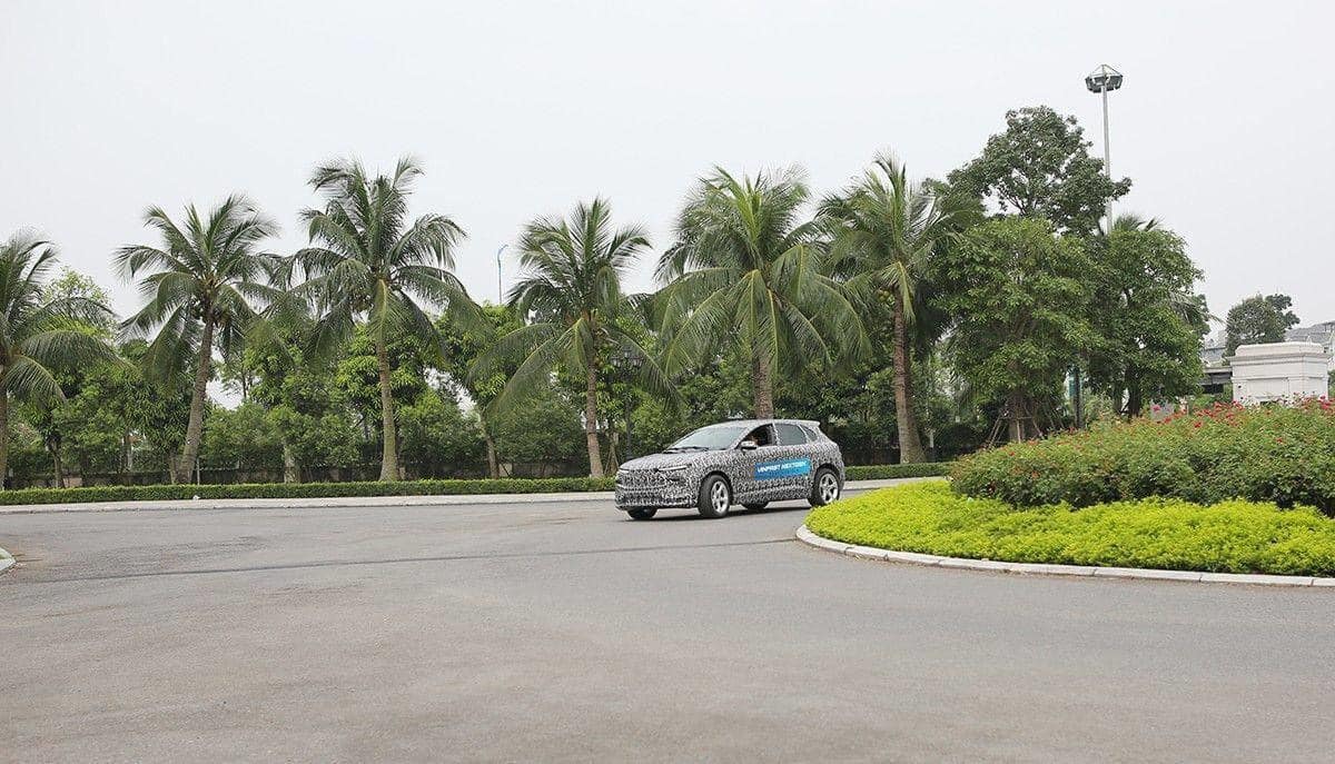 Ô tô điện VinFast mạnh 402 mã lực có thể có thể đi được quãng đường 500 km