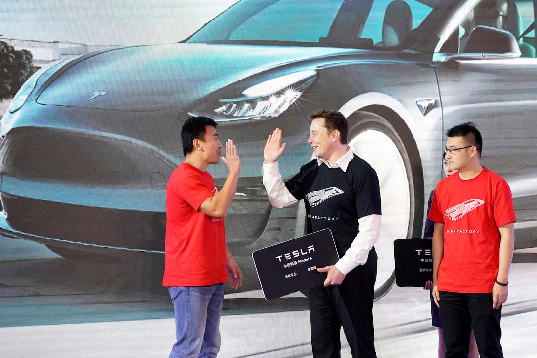 Tận dụng thời cơ, lợi thế sẵn có, Tesla ký thỏa thuận xây dựng nhà máy tại Thượng Hải