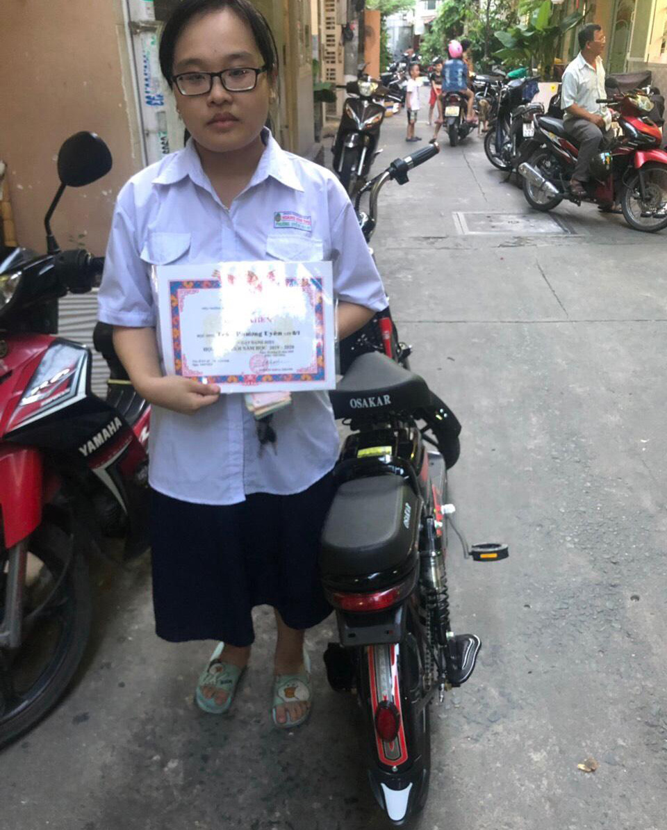 Đem bằng khen khá, giỏi của mình đến Thế Giới Xe Chạy Điện để hưởng ưu đãi hấp dẫn này bạn nhé