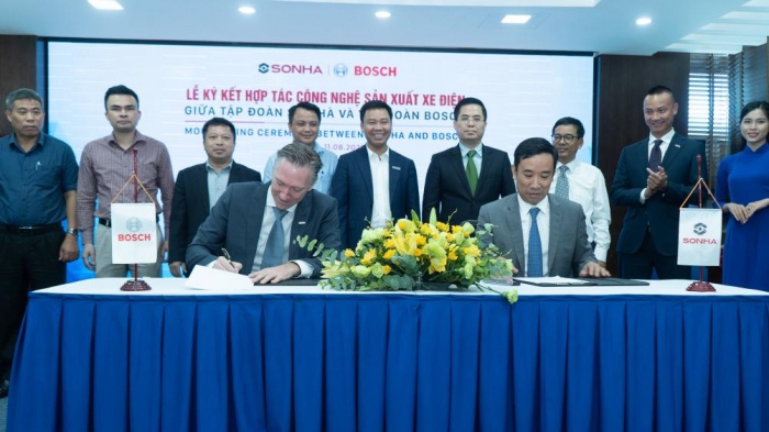 Tập đoàn Sơn Hà và Bosch (Đức) đã ký kết hợp đồng phát triển sản xuất xe máy điện EVgo