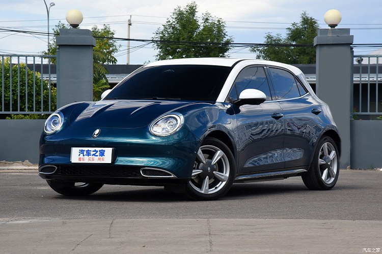 ORA Good Cat gợi nhớ Volkswagen Beetle nguyên bản/ xe điện Porsche 911 cổ điển