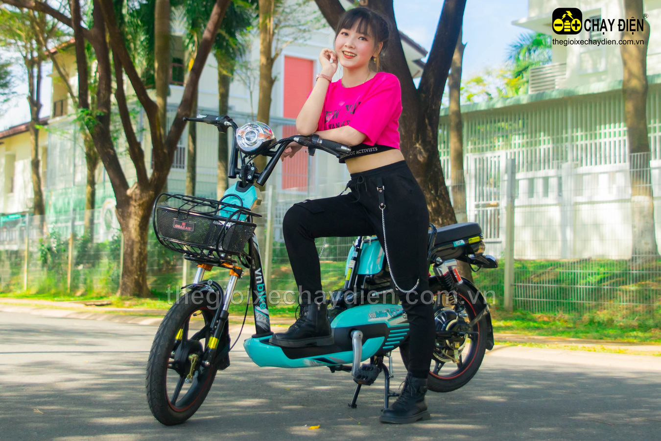 Vnbike V3 Plus Limited: sự kết hợp giữa hiện đại và truyền thống