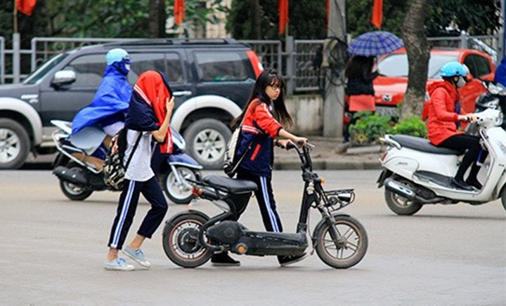 Xe đạp, máy điện chưa tạo được niềm tin mạnh mẽ cho người tiêu dùng bởi nhiều khuyết điểm