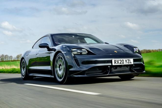 Porsche Taycan: sở hữu khả năng cân bằng hiếm có