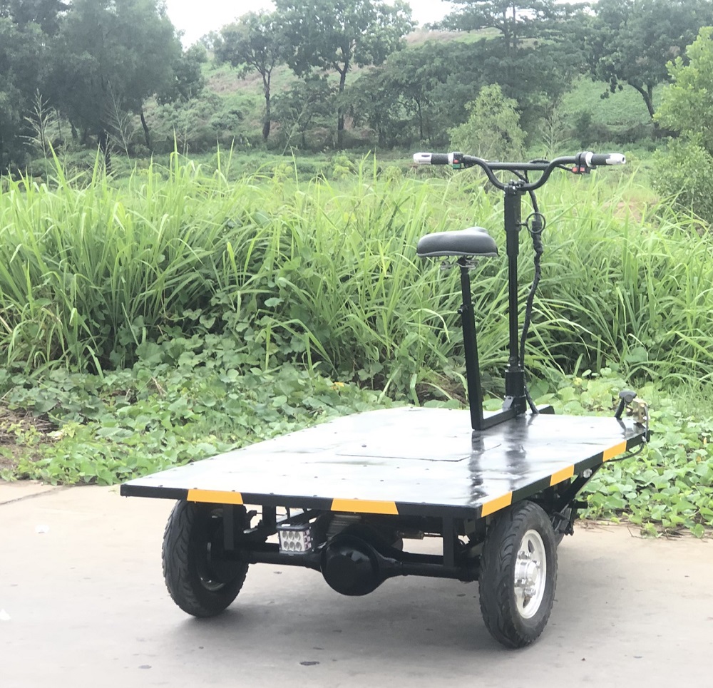 Bánh trước với bánh sau xe đều được trang bị thắng cơ an toàn Bánh trước với bánh sau xe đều được trang bị thắng cơ an toàn