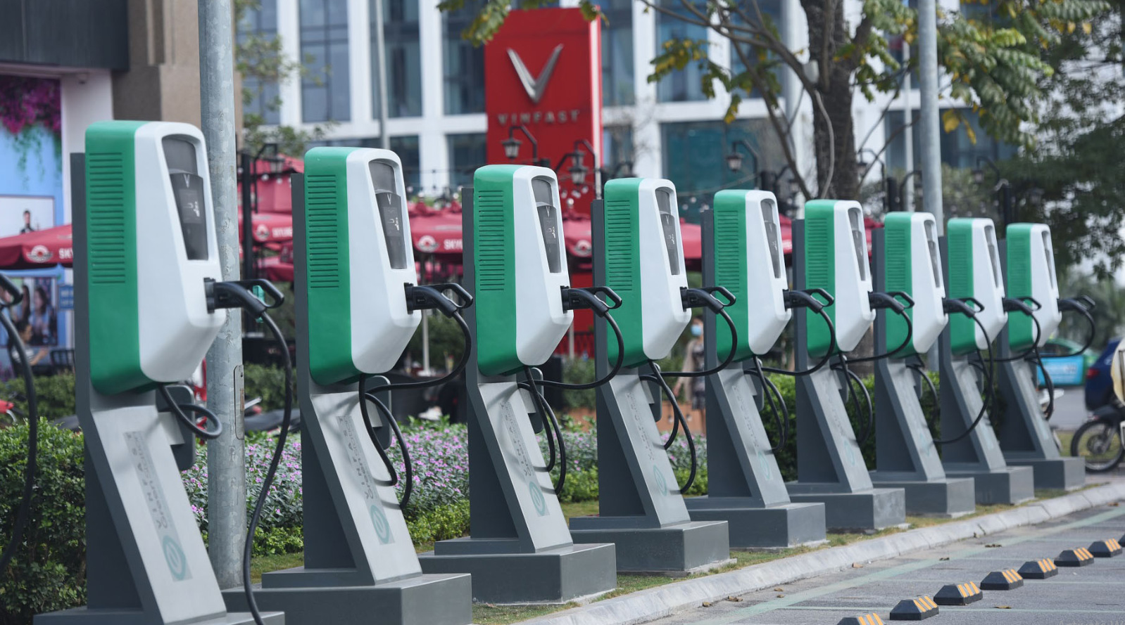 Chính sách thuê bao pin của VinFast giúp người dùng tối ưu chi phí mua và sử dụng xe Chính sách thuê bao pin của VinFast giúp người dùng tối ưu chi phí mua và sử dụng xe