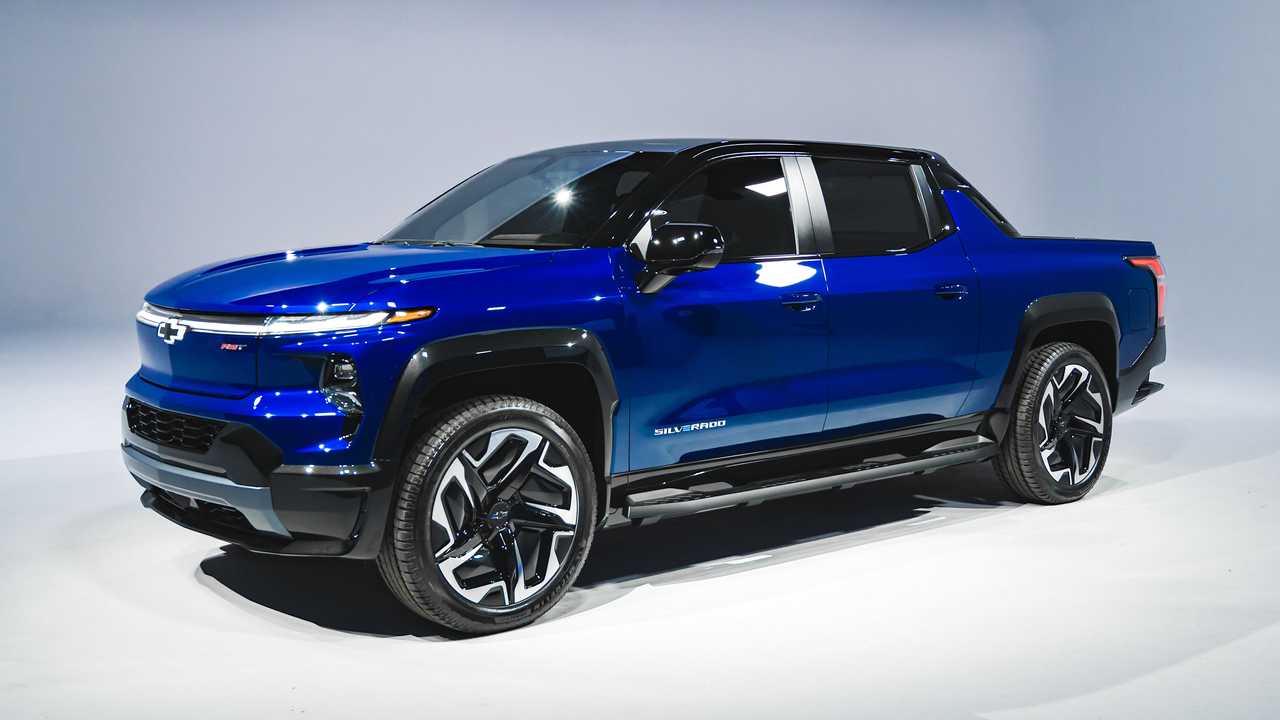 Chevrolet Silverado EV có thể chạy 400 dặm không cần sạc