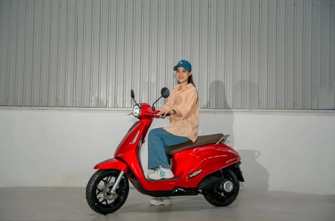 Đặt cọc VinFast Evo200 sớm nhận ưu đãi một năm miễn phí thuê pin không giới hạn số km