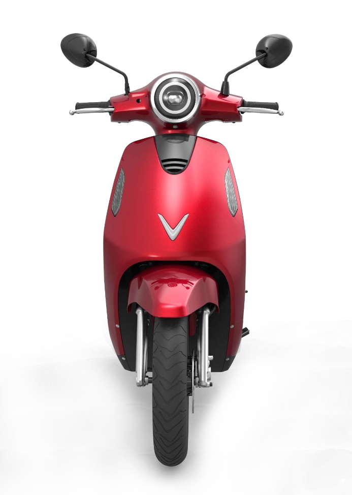 Evo 200 có quãng đường chạy lên đến 200km khi sạc đầy