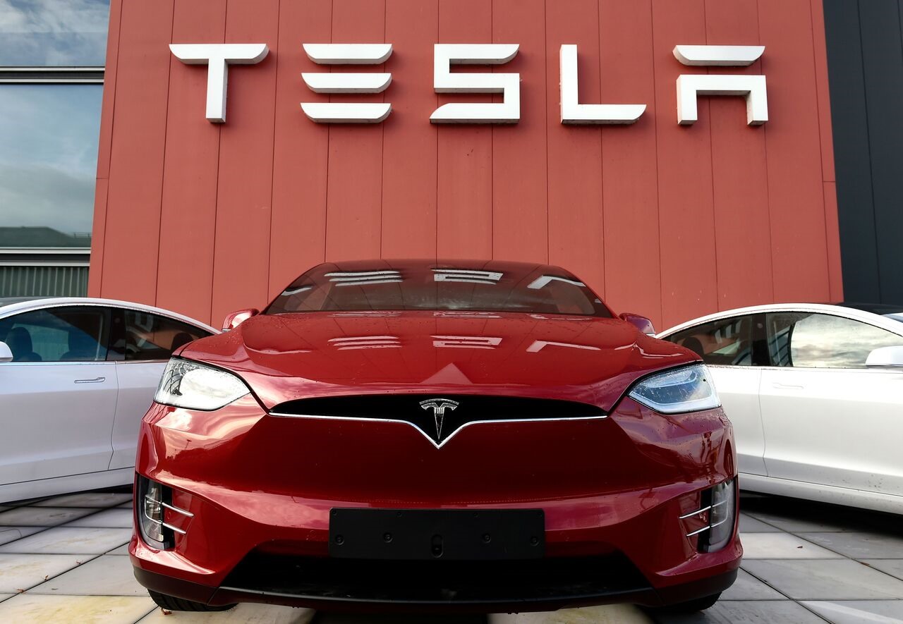 Một sản phẩm ô tô điện của Tesla Một sản phẩm ô tô điện của Tesla