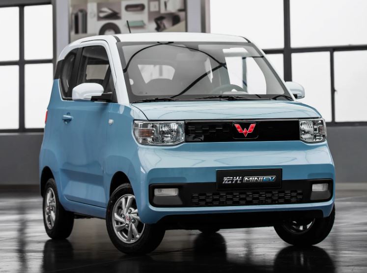 Xét về thiết kế, nội thất hay trải nghiệm lái, mẫu xe ô tô điện mini Wuling Hongguang MINI EV đều được đánh giá trên 7 điểm