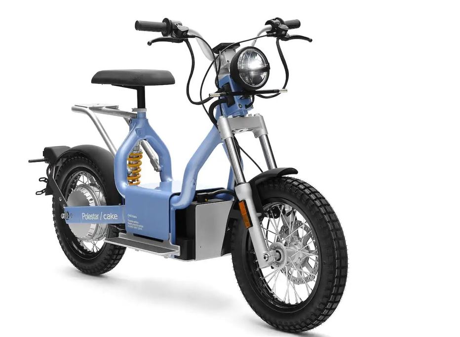 Xe điện Makka Polestar đã sử dụng động cơ điện có công suất 1,3 mã lực có thể đạt tốc độ 45km/h và đi được khoảng 54km/lần sạc