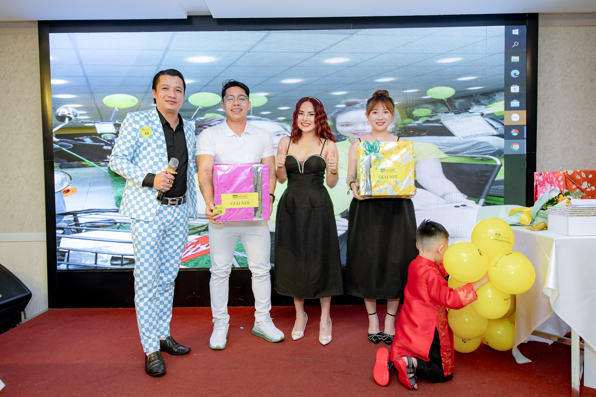 Tạo tinh thần cho một năm mới đầy thành công