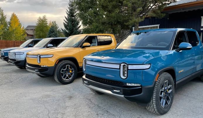 Trong 2022 Rivian đã thua lỗ 6,8 ty USD do gặp khó khăn trong quá trình sản xuất
