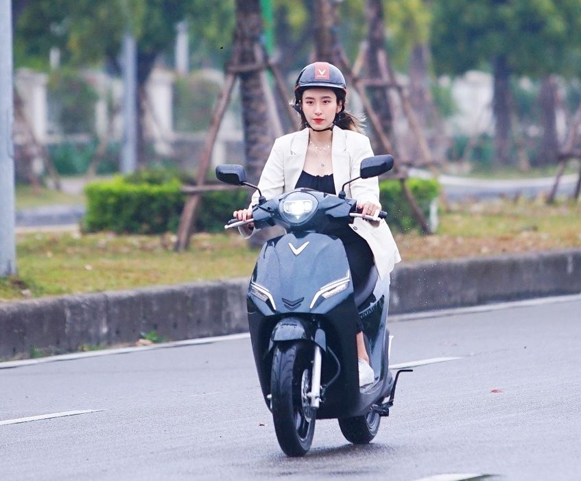 Xe điện là xu hướng tiêu dùng nên sớm muộn gì cũng phải đưa xe điện vào thị trường