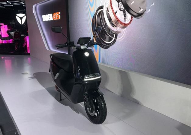 Bạn cần chọn không gian sạc xe điện phù hợp, an toàn để tránh tình trạng cháy nổ