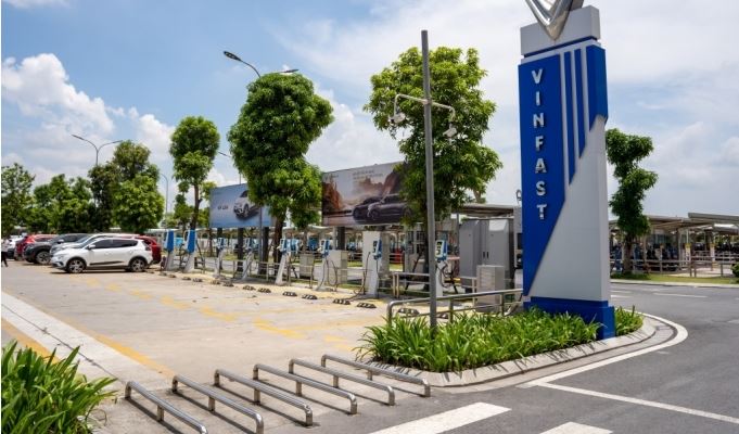 Trạm sạc xe điện là cơ sở hạ tầng được thiết kế để cung cấp điện năng