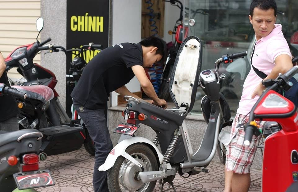 Những kinh nghiệm cần có khi mua xe đạp điện, xe máy điện cũ Những kinh nghiệm cần có khi mua xe đạp điện, xe máy điện cũ