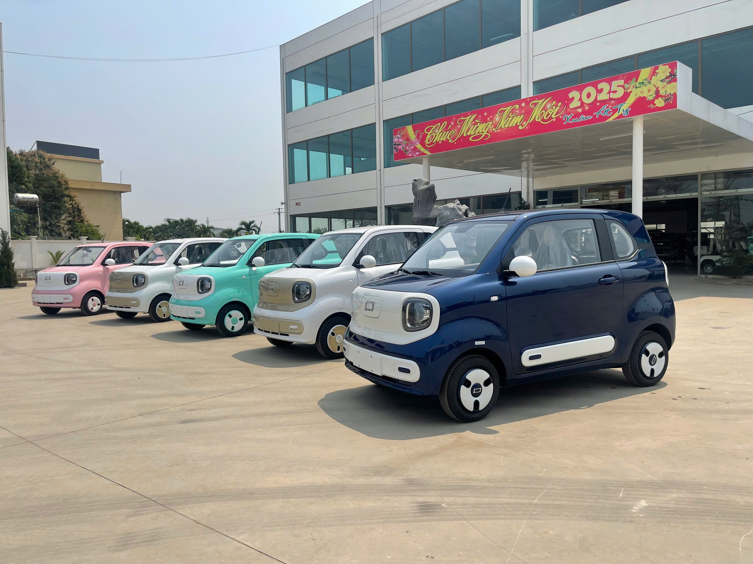 Bestune Pony Xiaoma Mini EV có khoang hành lý có thể mở rộng lên đến 300L Bestune Pony Xiaoma Mini EV có khoang hành lý có thể mở rộng lên đến 300L