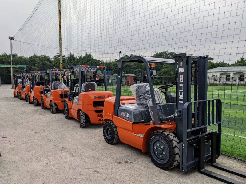 Hỗ trợ pháp lý và bảo hiểm