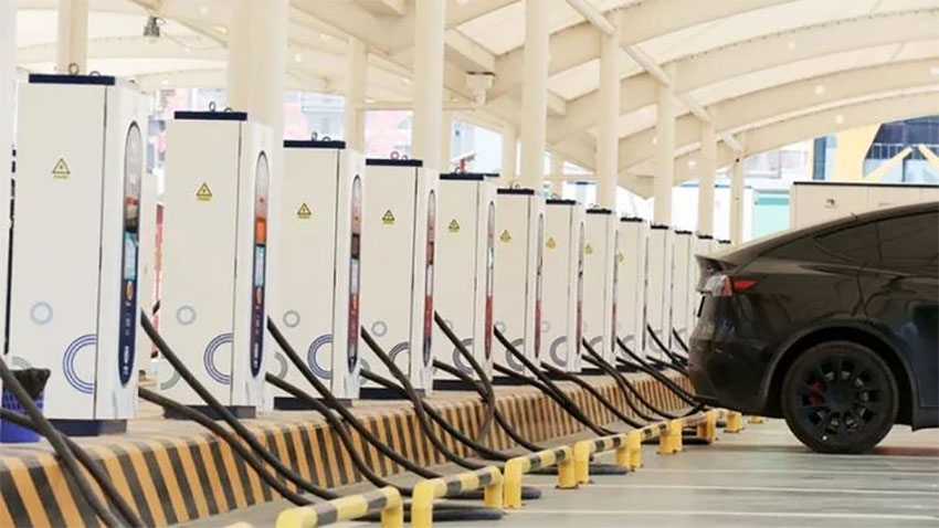 Rủi ro pháp lý và quy định