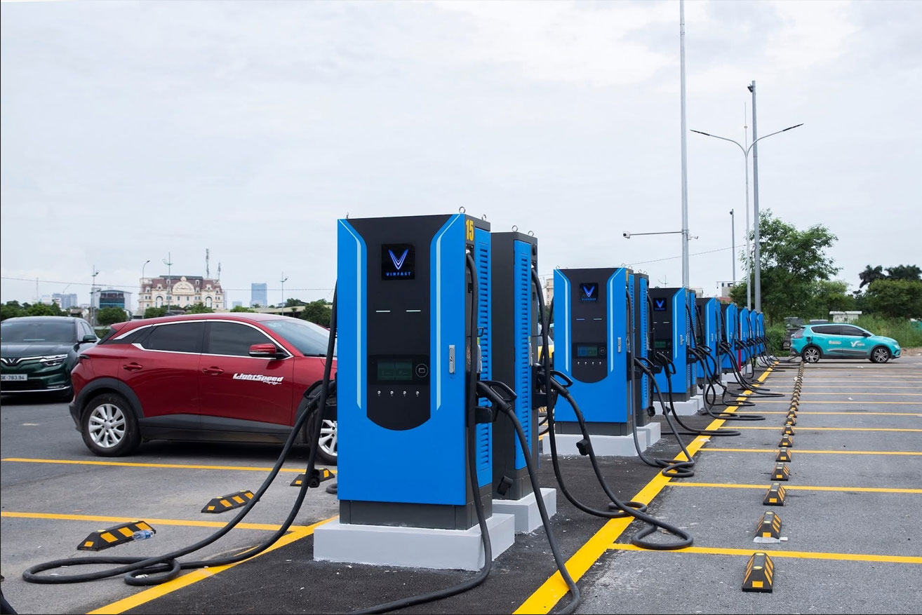 Điều kiện và thủ tục để mở kinh doanh trạm sạc V Green