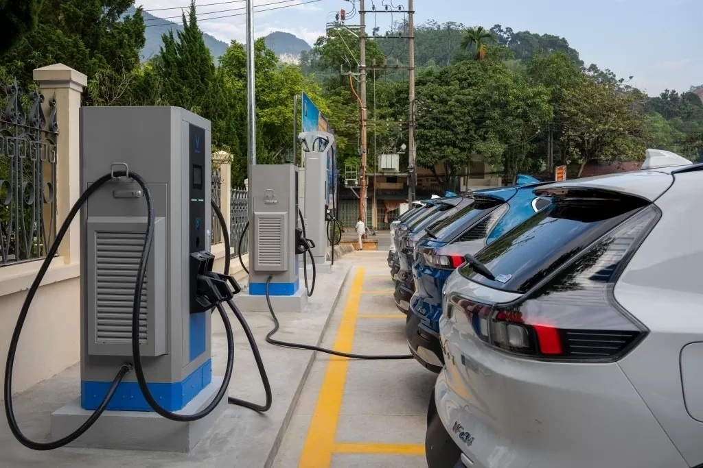 Mô hình nhượng quyền (Franchise Model)