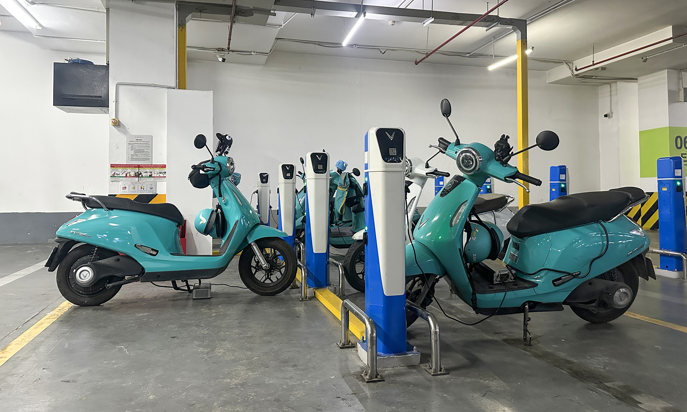 Trạm sạc tại nhà riêng (Home Charging Stations)