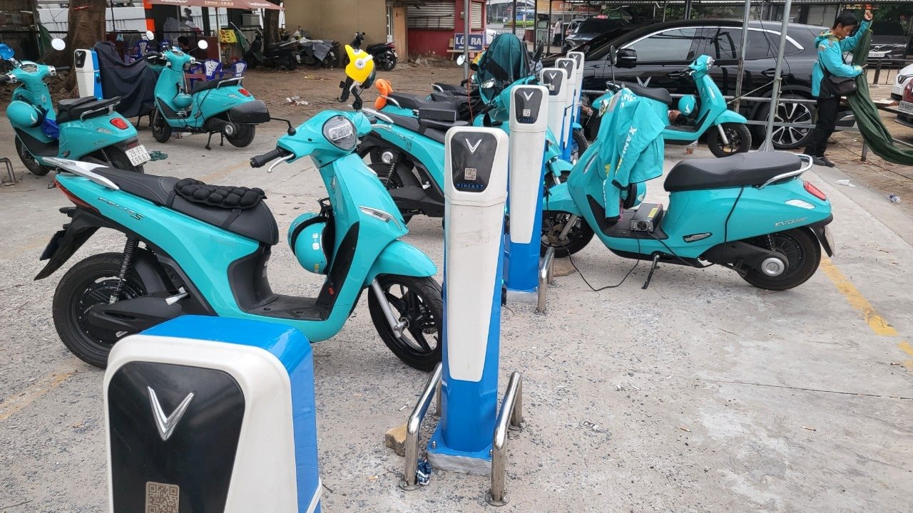 Đối tác của các hãng xe điện lớn