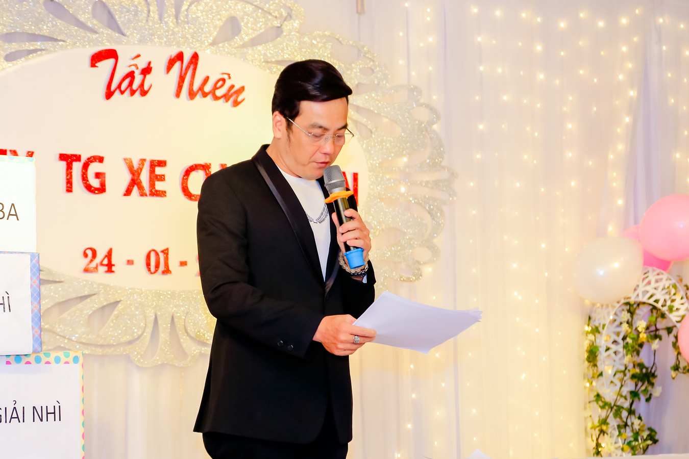Hình tất niên Thế Giới Xe Chạy Điện 2019 số 13