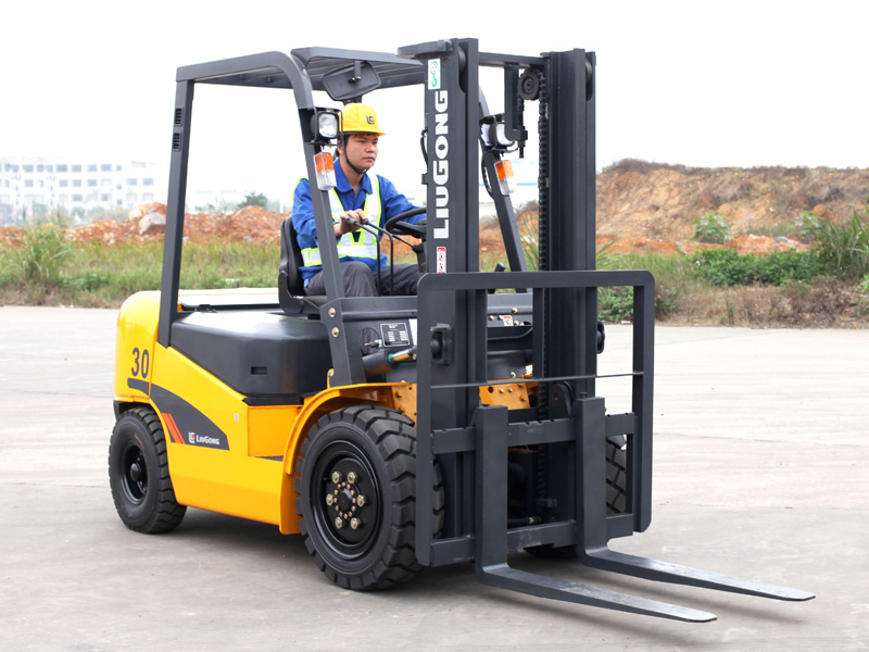 Xe nâng điện Bạc Liêu chính hãng Xe nâng điện Bạc Liêu tốt nhất