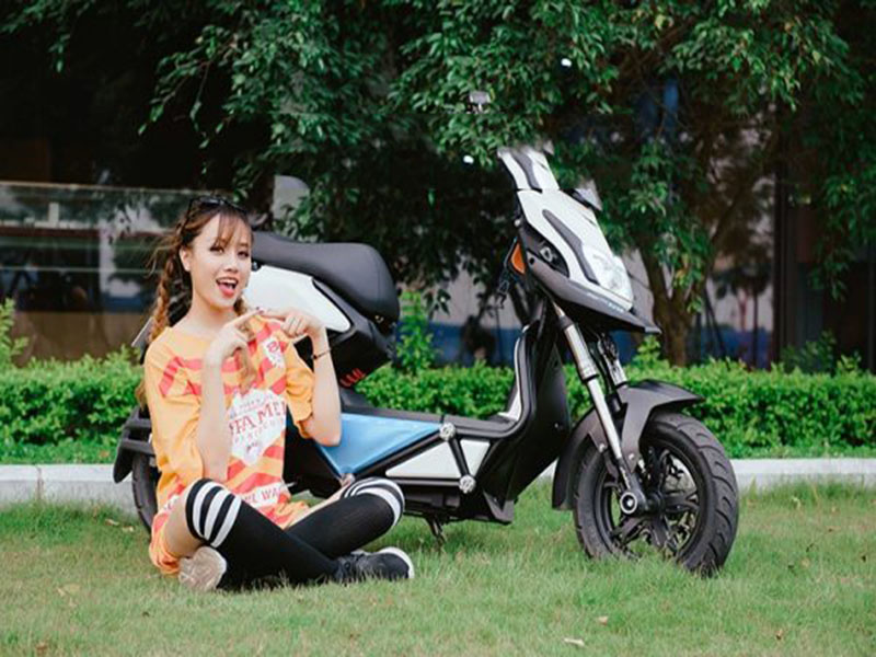 Ắc quy xe máy điện Zoe Anbico giá rẻ Ắc quy xe máy điện Zoe Anbico