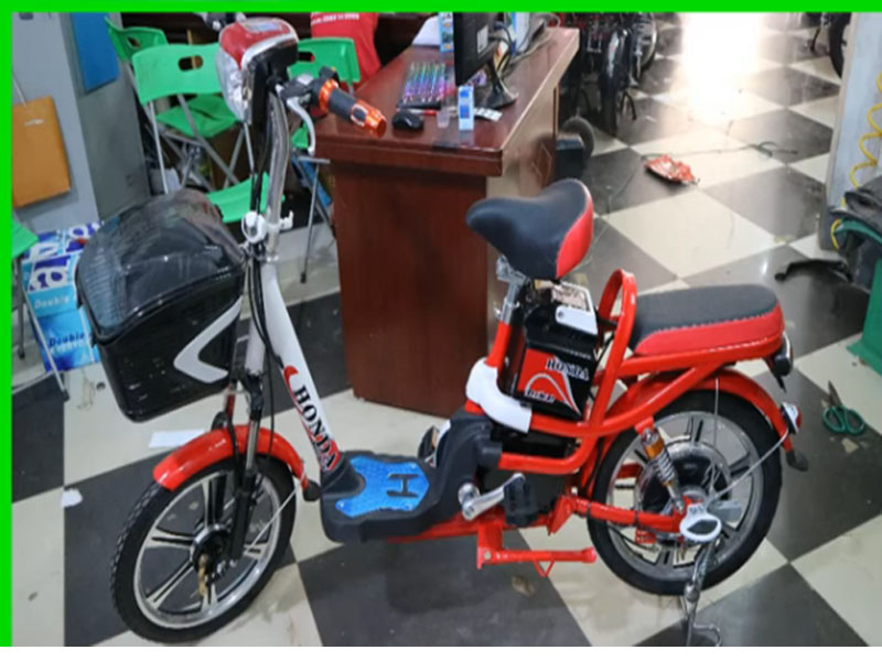 Xe đạp điện 3D – “Tàu ngẩm thủng” Hot nhất hiện nay!!! tệ nhất Xe đạp điện 3D – “Tàu ngẩm thủng” Hot nhất hiện nay!!!