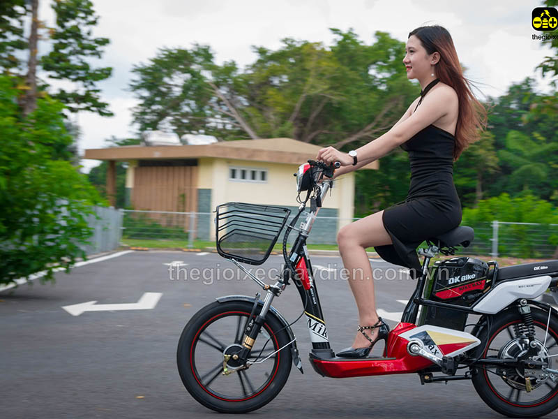 Xe đạp điện Đào Khôi Dkbike nhập khẩu Long Biên đẹp Xe đạp điện Đào Khôi Dkbike nhập khẩu Long Biên