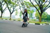 Xe điện gấp Mini E-Scooter giỏ trước và ghế phụ