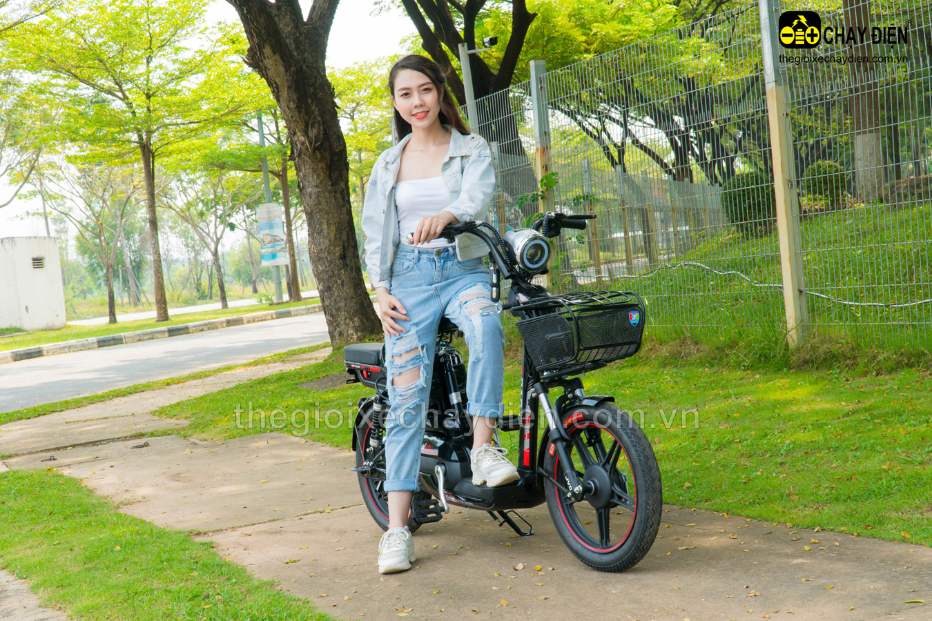 Xe đạp điện JVC G10 18inch