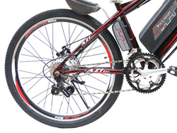 Động cơ Xe đạp điện Azi Super Bike được đặt ở tâm bánh sau
